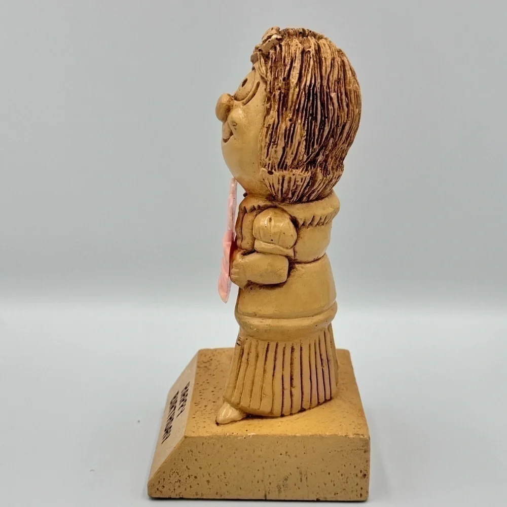 Vintage PAULA “Happy Birthday” Sillisculpt Figurine 1971 W-211